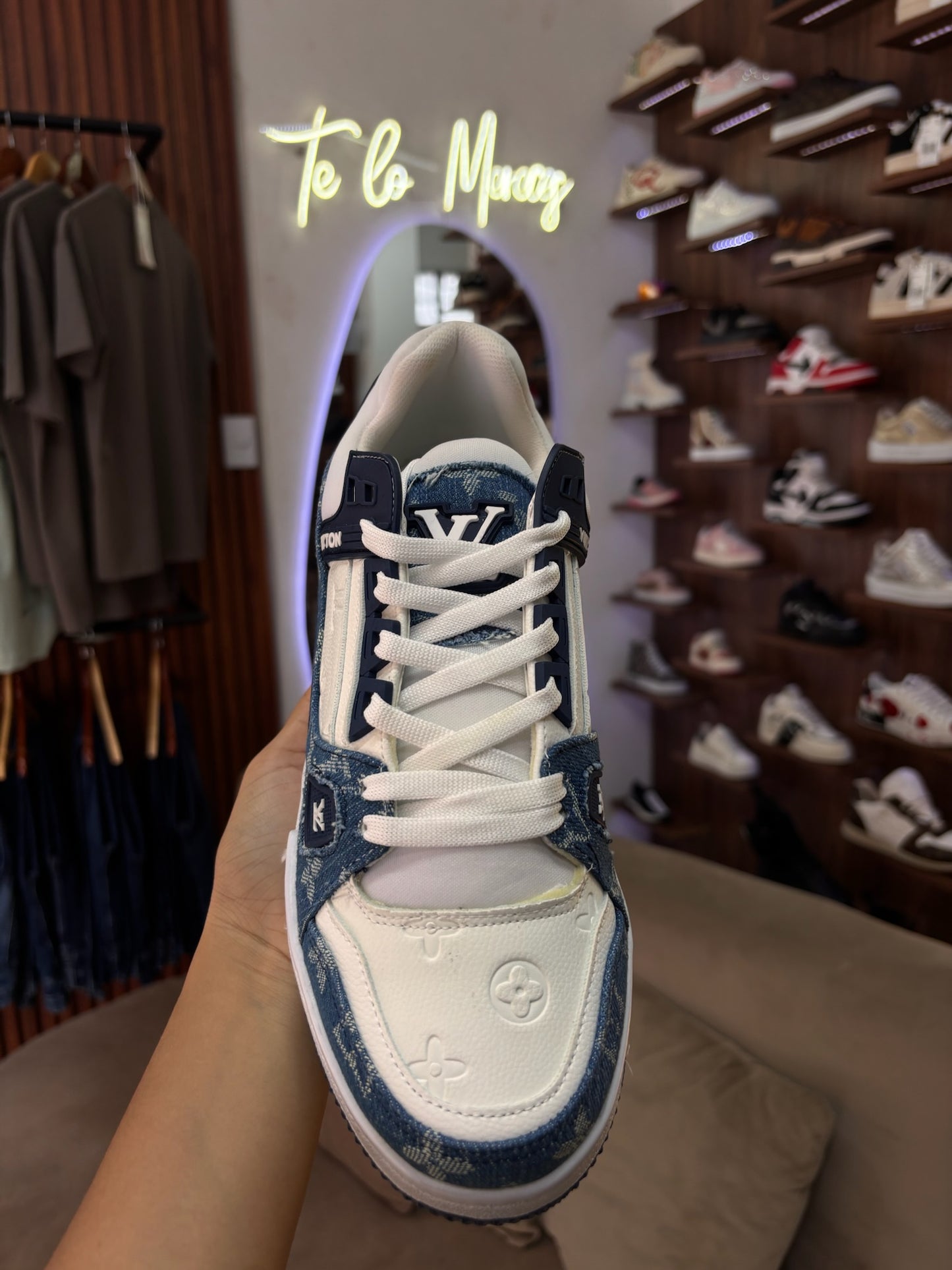 Louis Vuitton trainer Azul