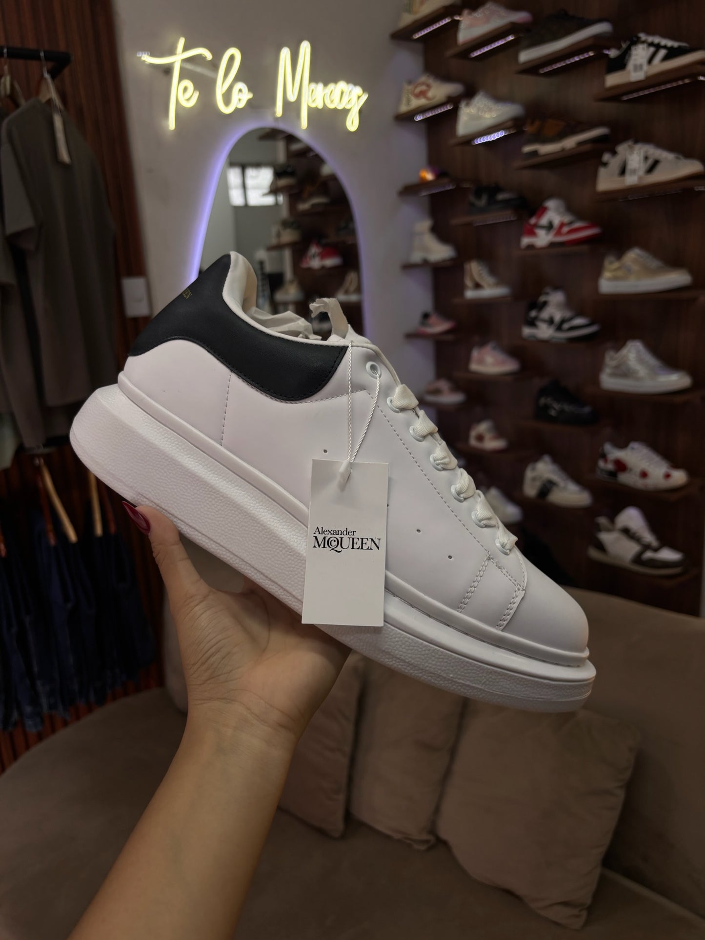 Alexander McQueen Clasico blanco