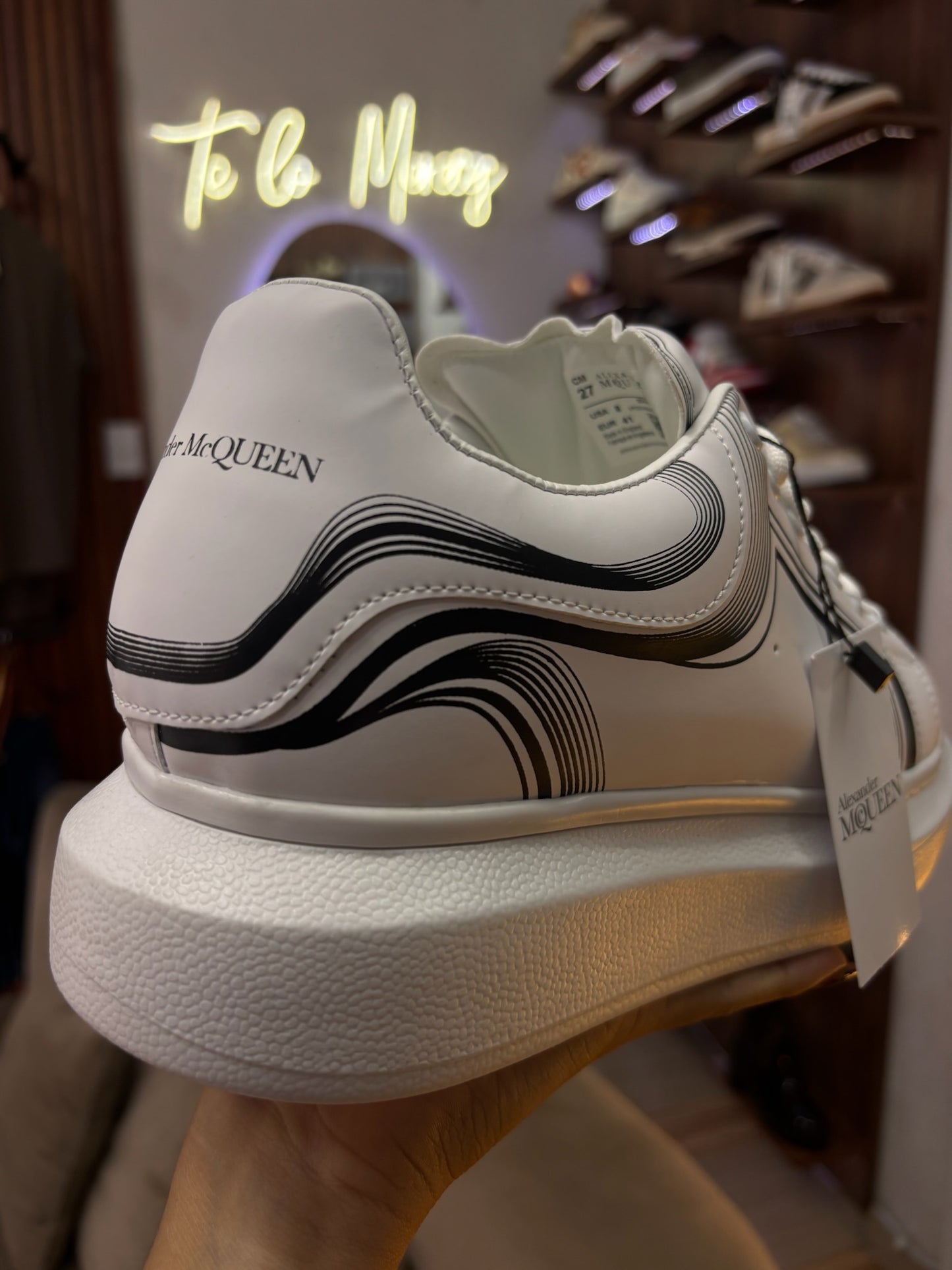 Alexander McQueen Lineas