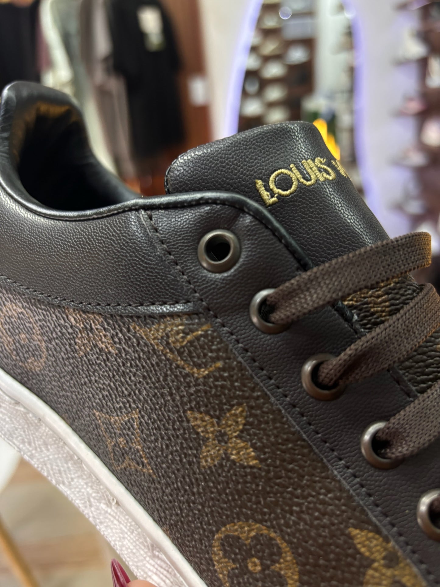 Louis Vuitton monograma cafe