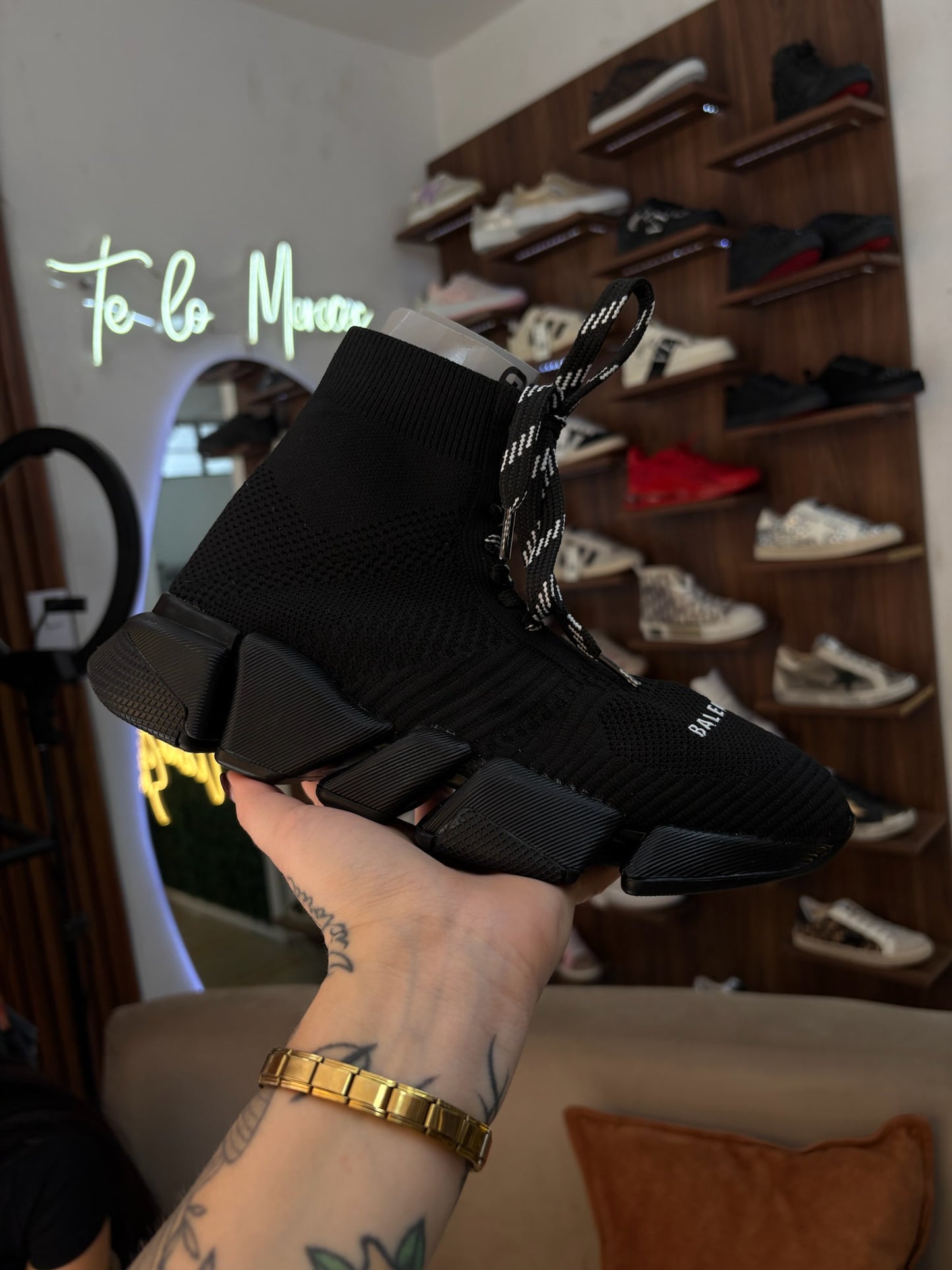 Balenciaga Agujeta Suela Dividida Negro