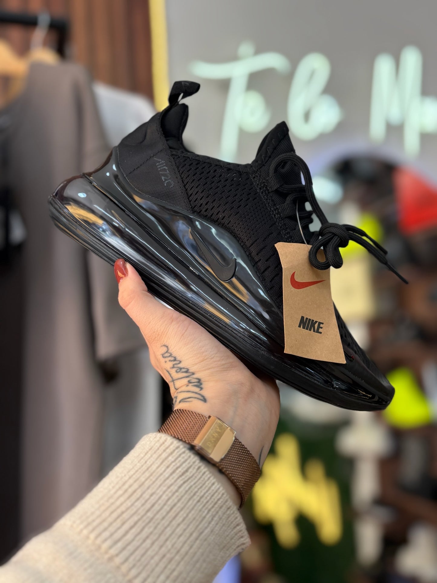 Nike Air Max 720 Triple Black