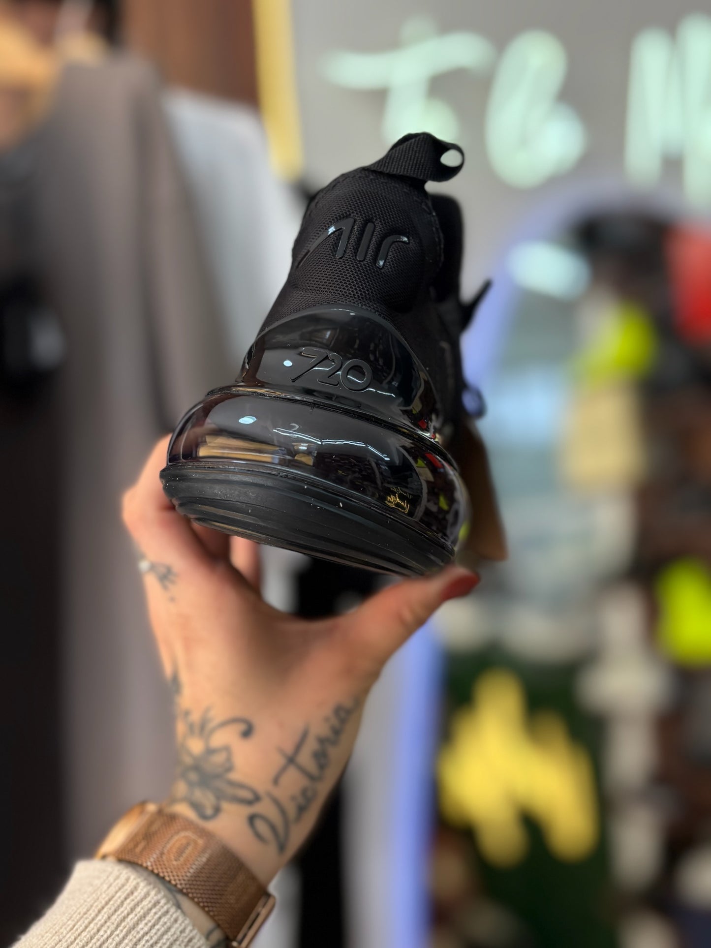 Nike Air Max 720 Triple Black