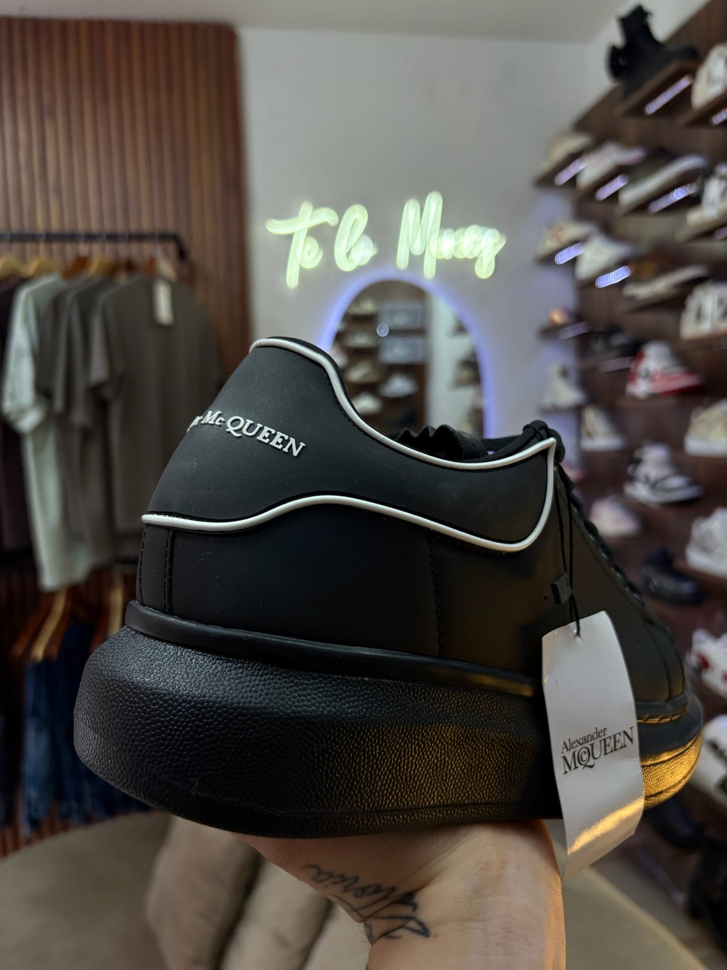 Alexander McQueen Platisol negro