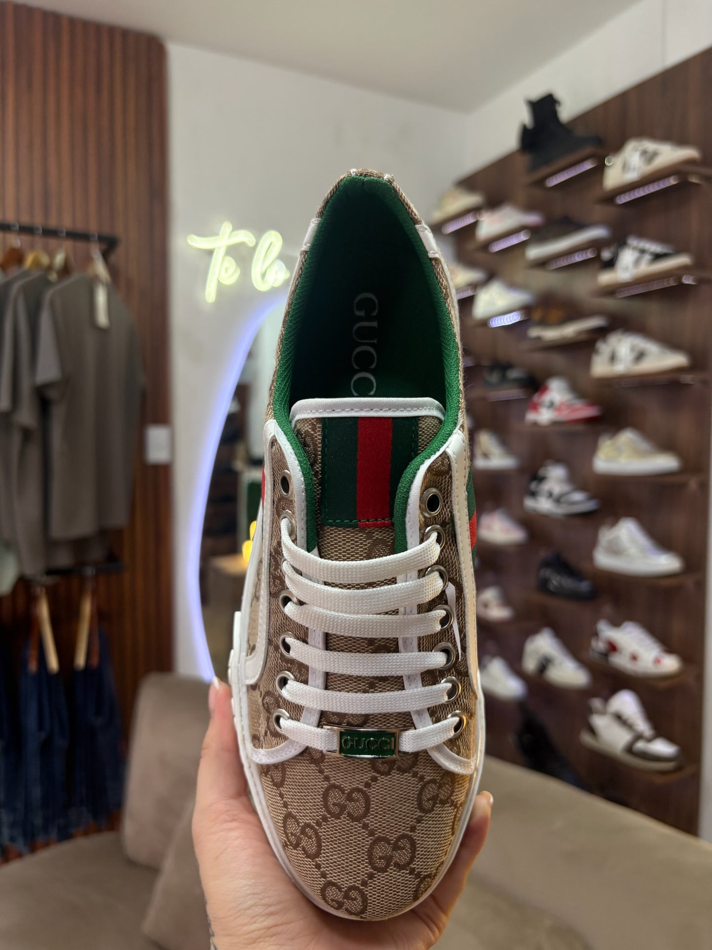 Gucci 1977