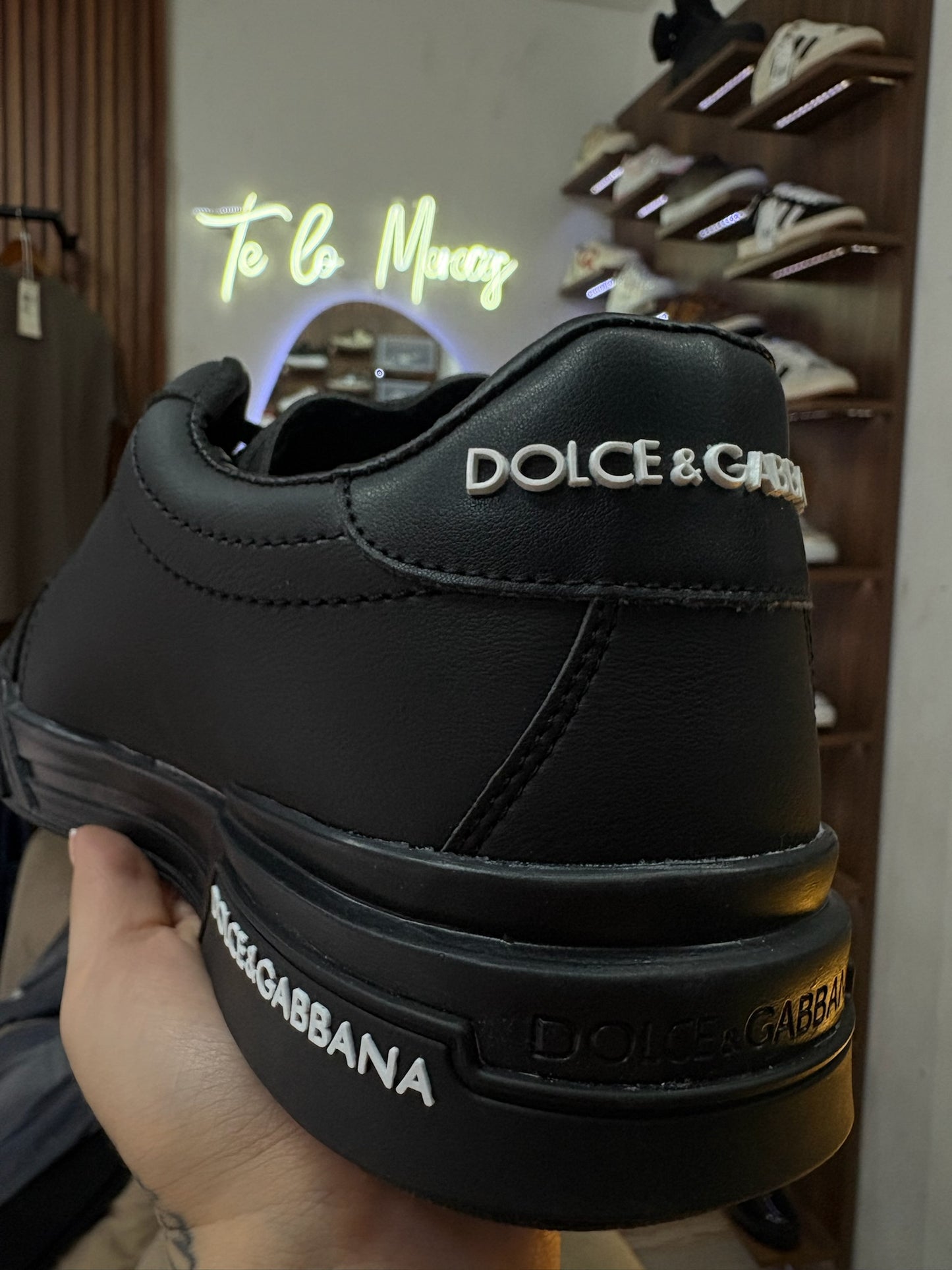 Dolce&Gabbana total black