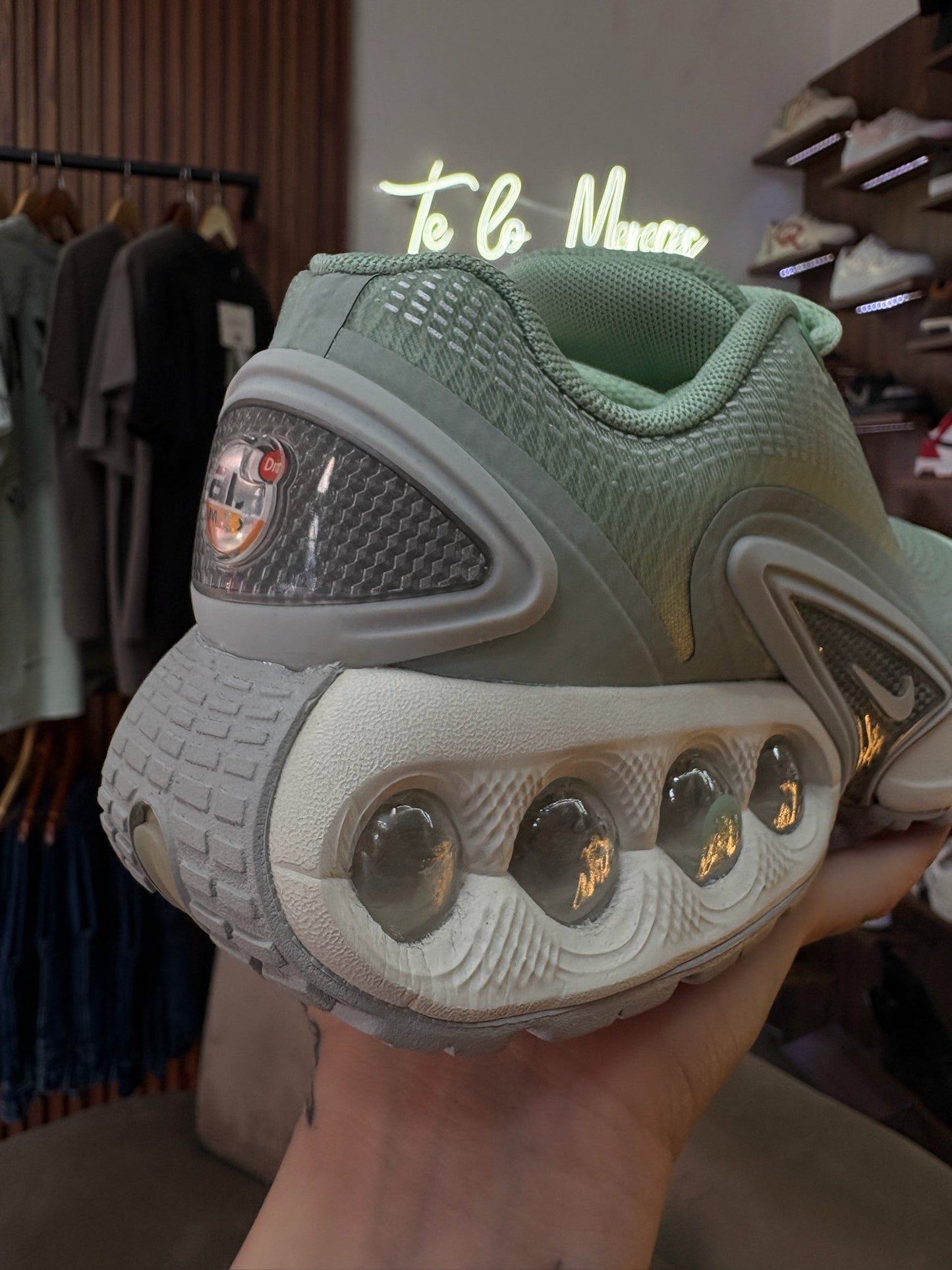 Nike Air Max DN