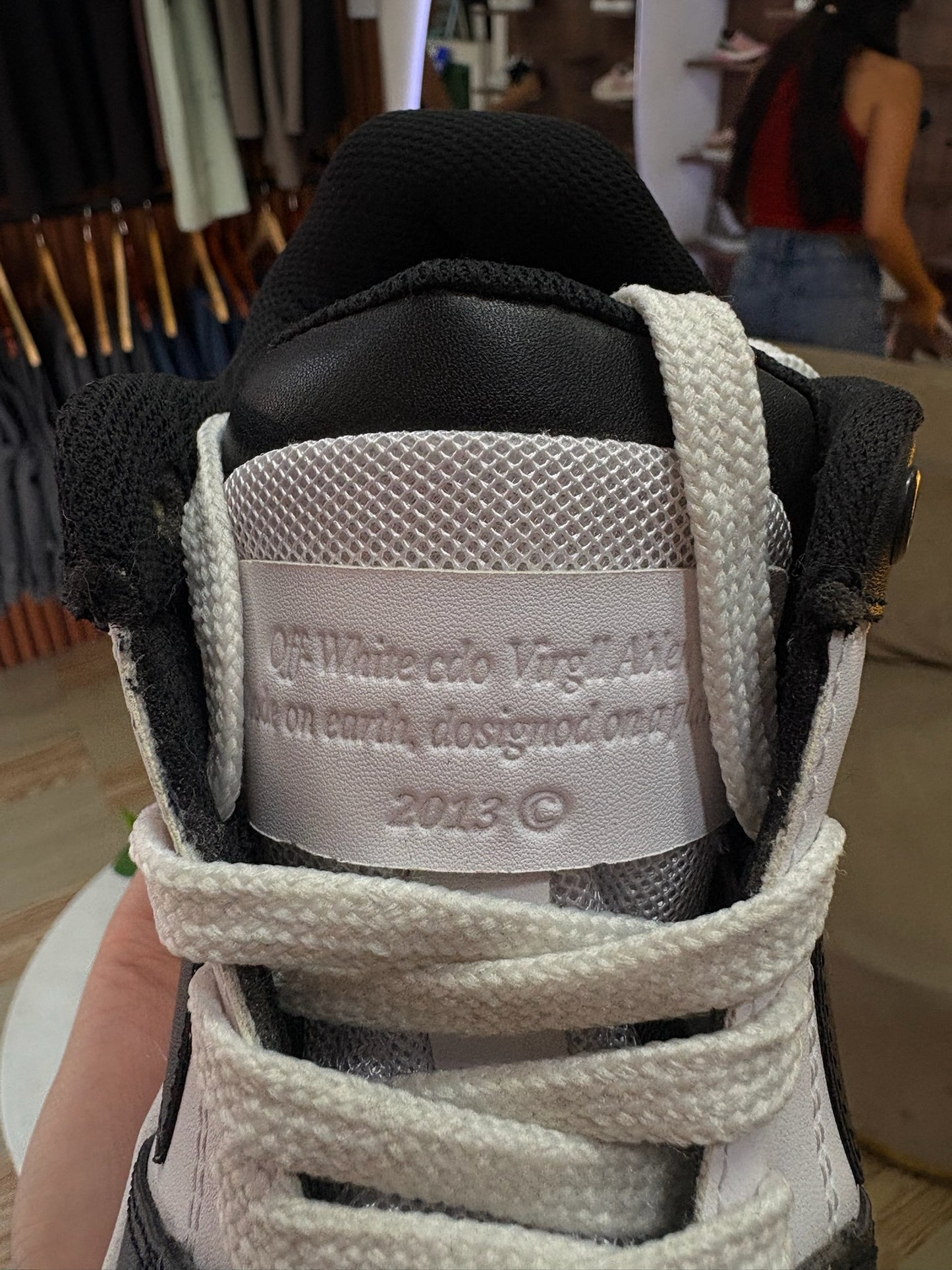 Off White