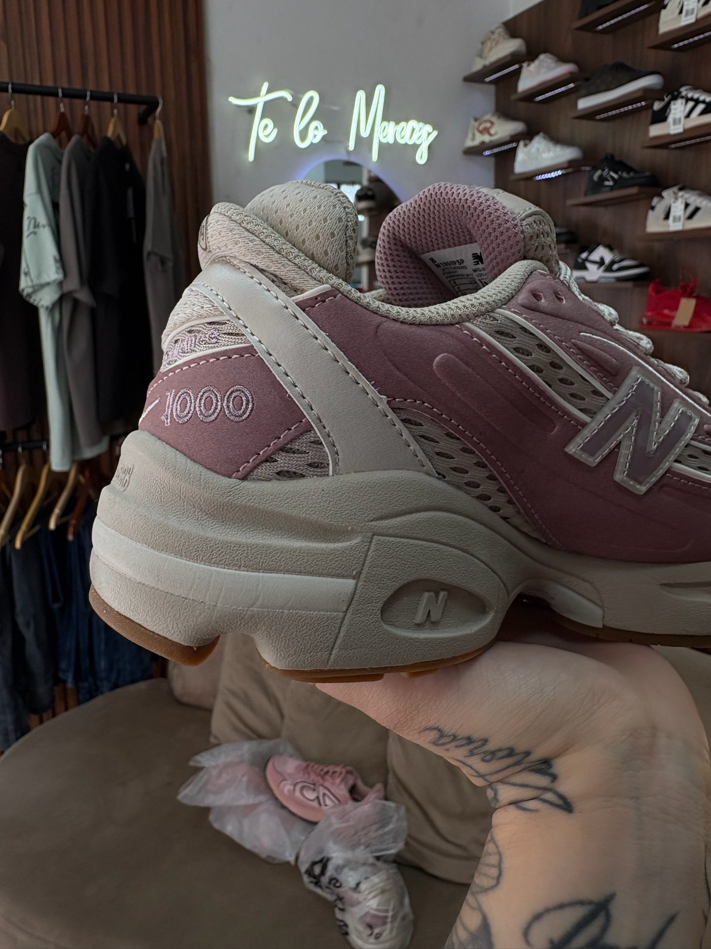 New Balance 1000 Rosa