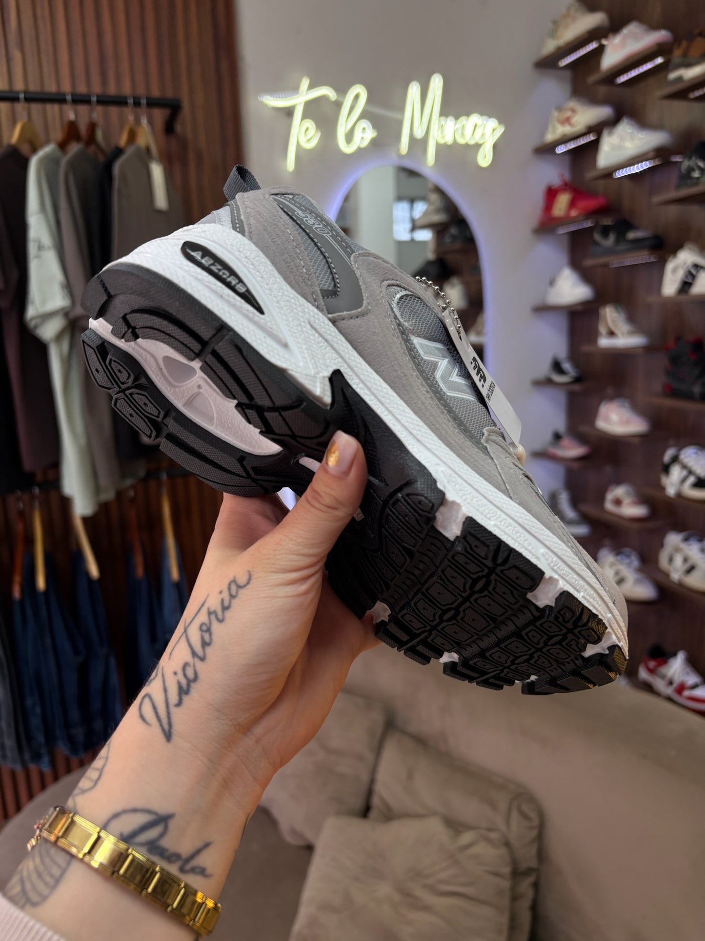 New Balance 530