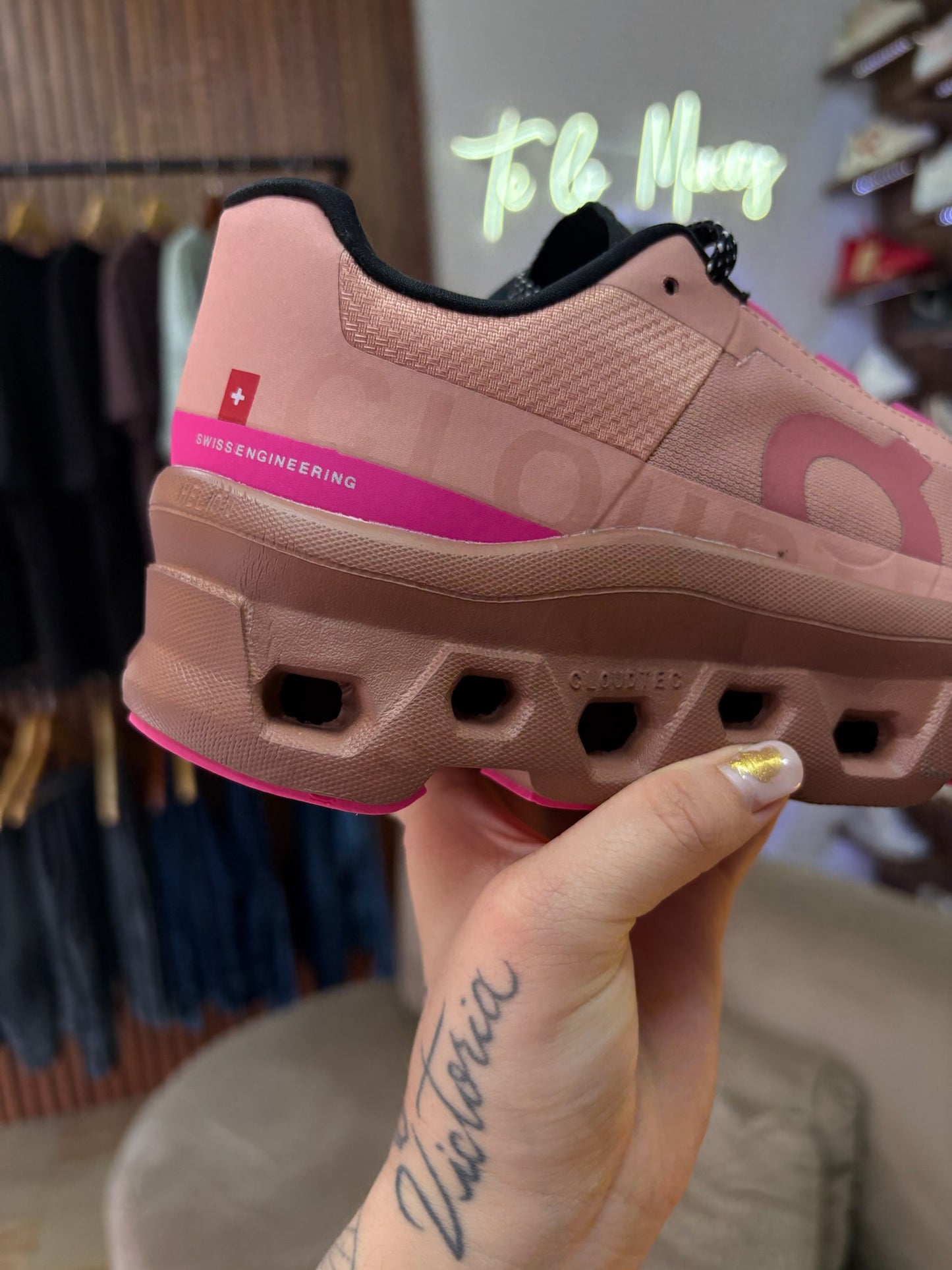 On Cloud Pink Edition