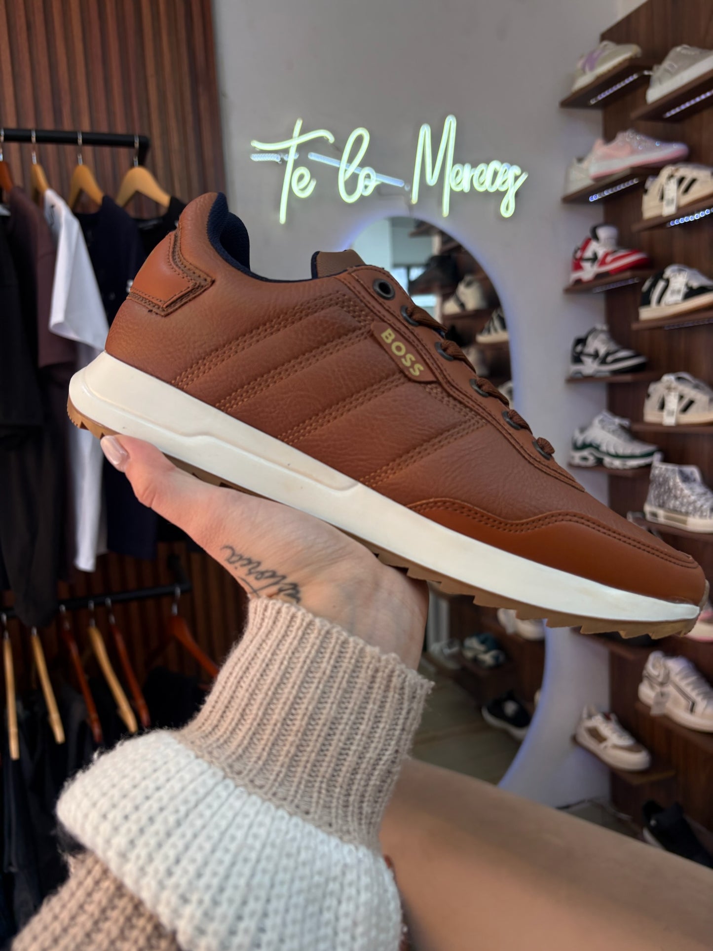 Hugo Boss Deportivo Camel