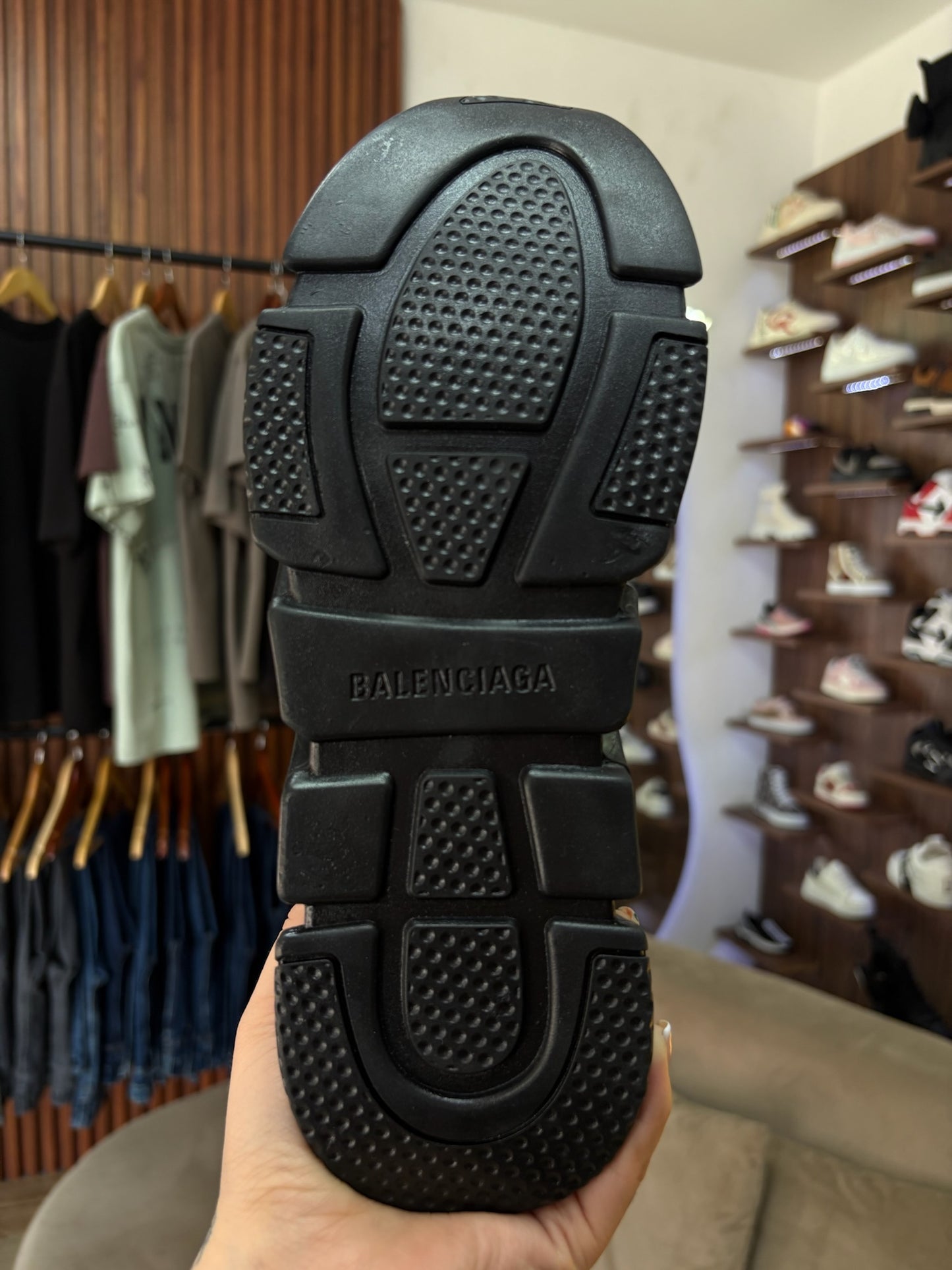 Balenciaga Speed logo