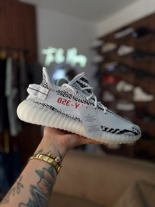 Adidas Yeezy Boost 350 Zebra